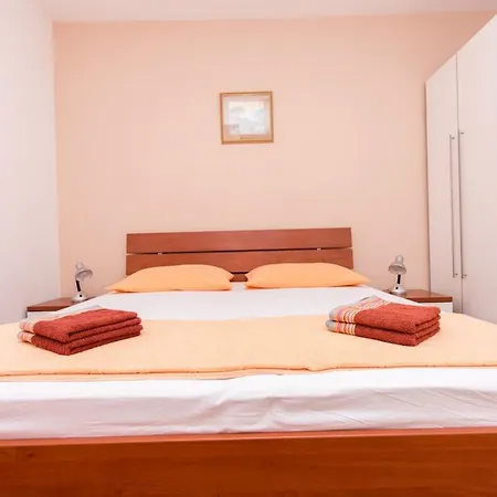 Meri Apartment Seget Vranjica