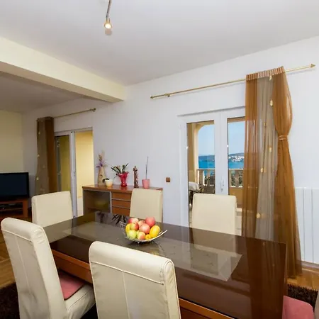 Apartment Meri *