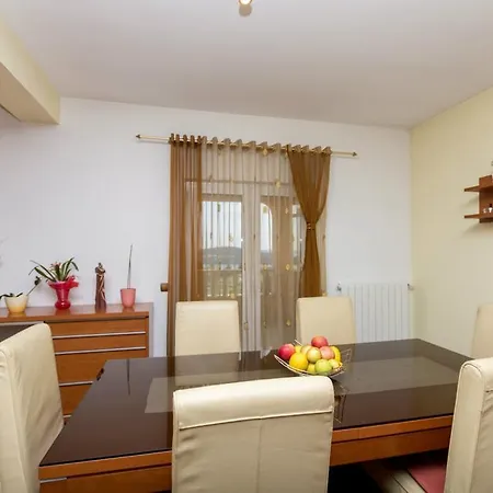 Apartment Meri