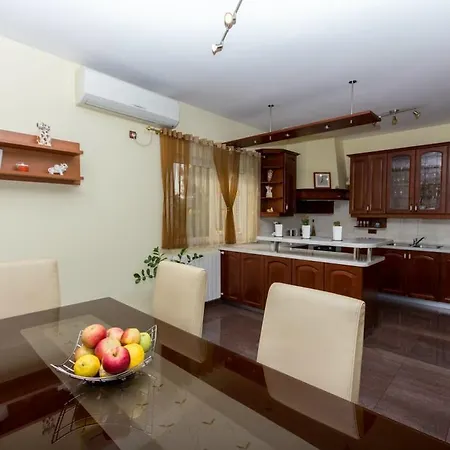 Apartment Meri *