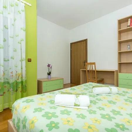 Apartment Meri *