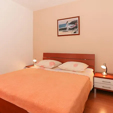 Meri Apartment Seget Vranjica